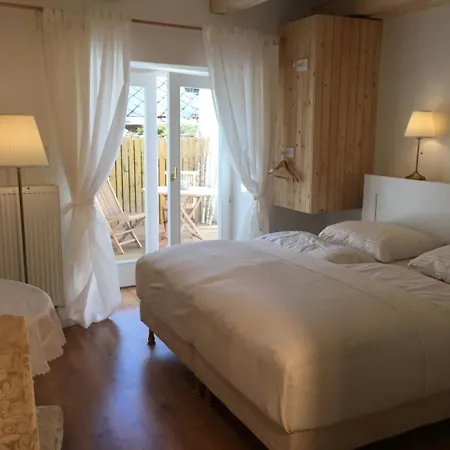 Appartement House Apartmentshumpolec + Garden *