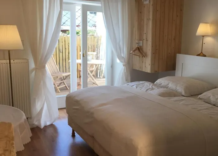 Appartement House Apartmentshumpolec + Garden *