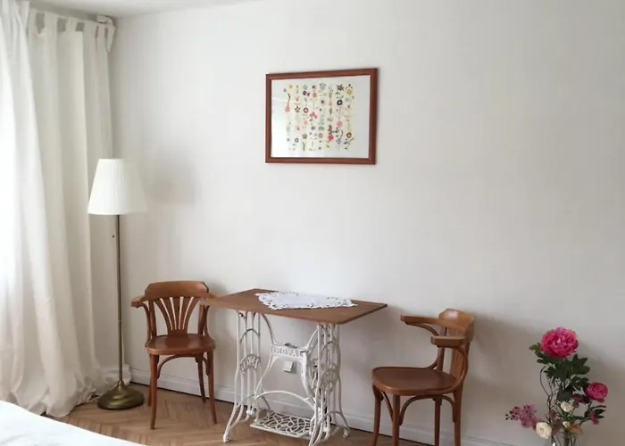 House Apartmentshumpolec + Garden Appartement